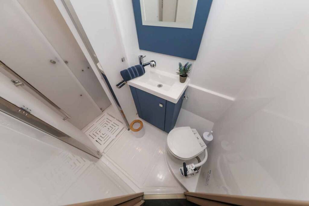 Catamaran Fountaine Pajot Astrea 42 Alchiba