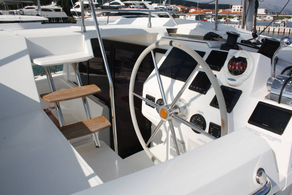Catamaran Fountaine Pajot Astrea 42 Cata del Mar