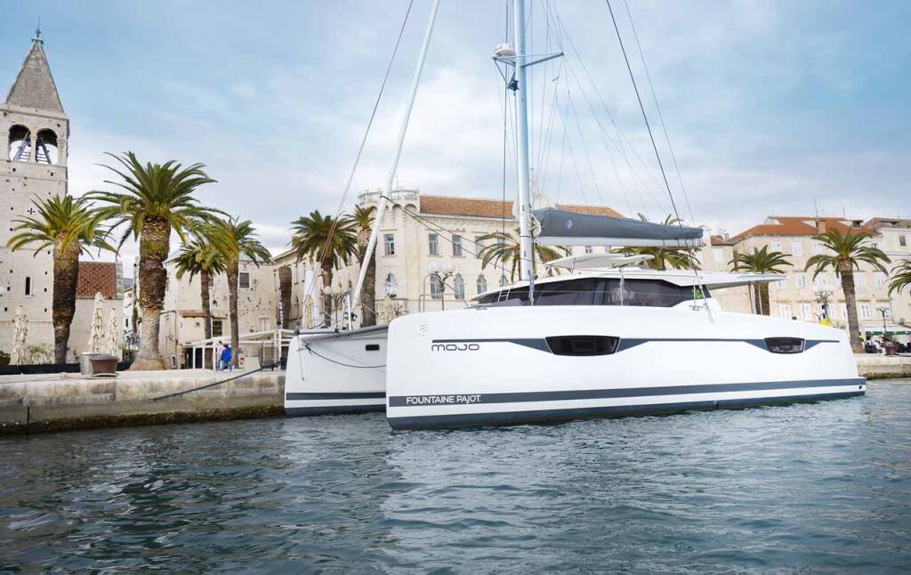 Katamaran Fountaine Pajot Astrea 42 Mojo