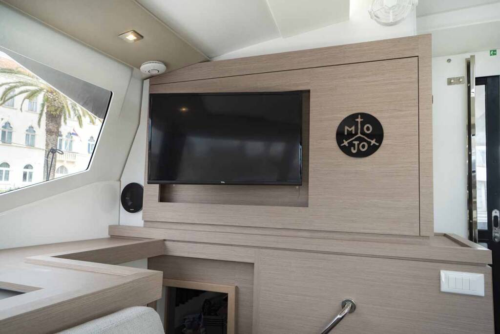 Katamaran Fountaine Pajot Astrea 42 Mojo