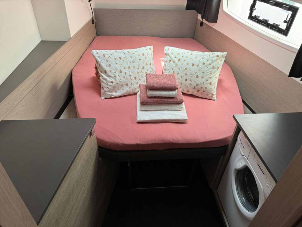 Katamaran Fountaine Pajot Astrea 42 Mojo