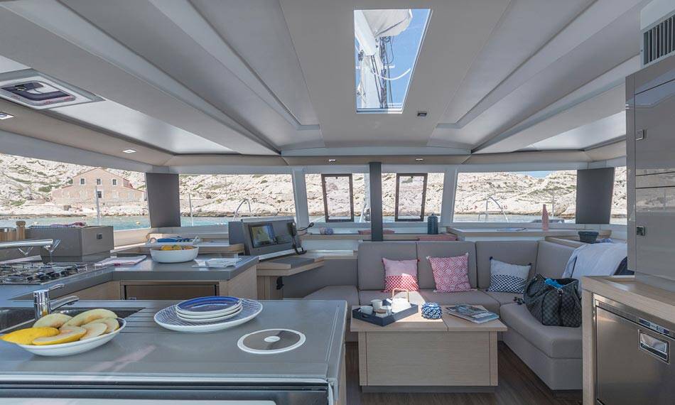 Katamaran Fountaine Pajot Astrea 42 Felis