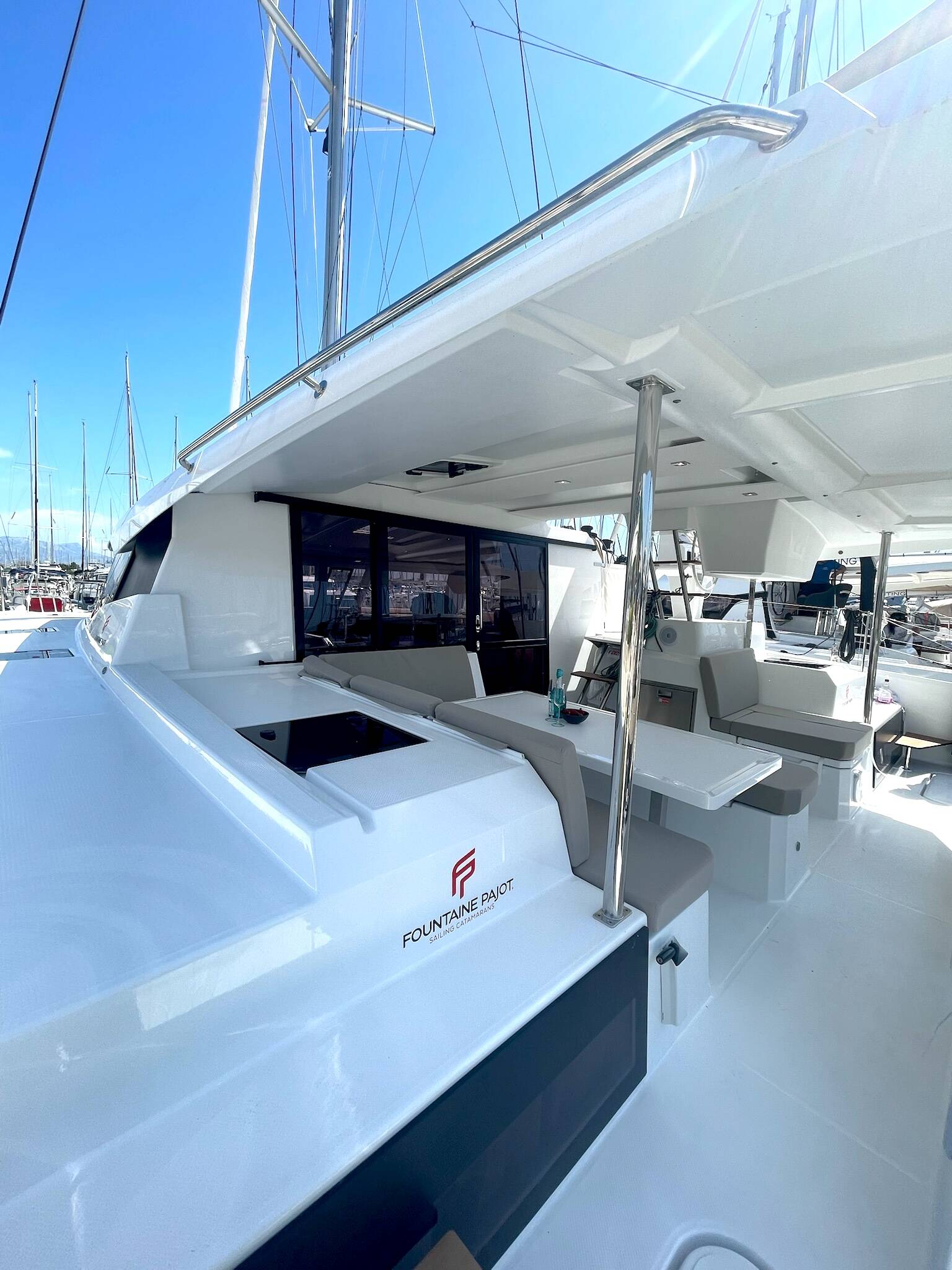 Katamaran Fountaine Pajot Astrea 42 Ocean Allure