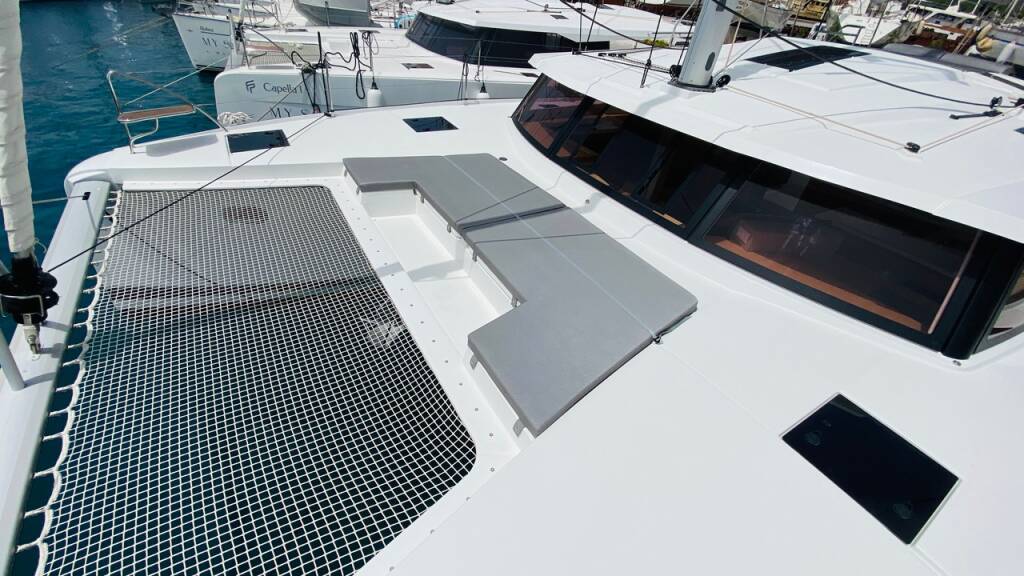 Katamaran Fountaine Pajot Astrea 42 Capella 1