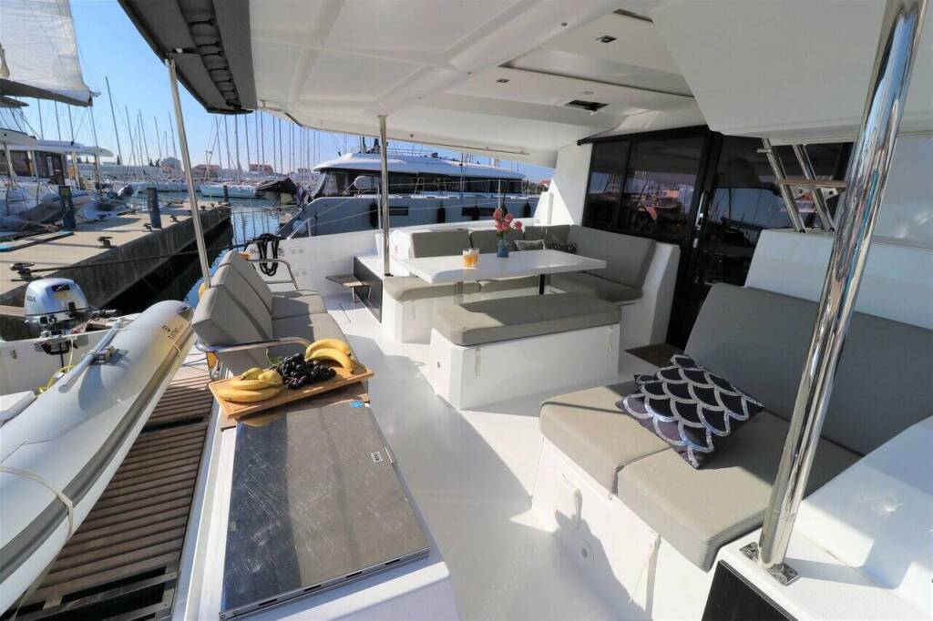 Katamaran Fountaine Pajot Astrea 42 Mouse