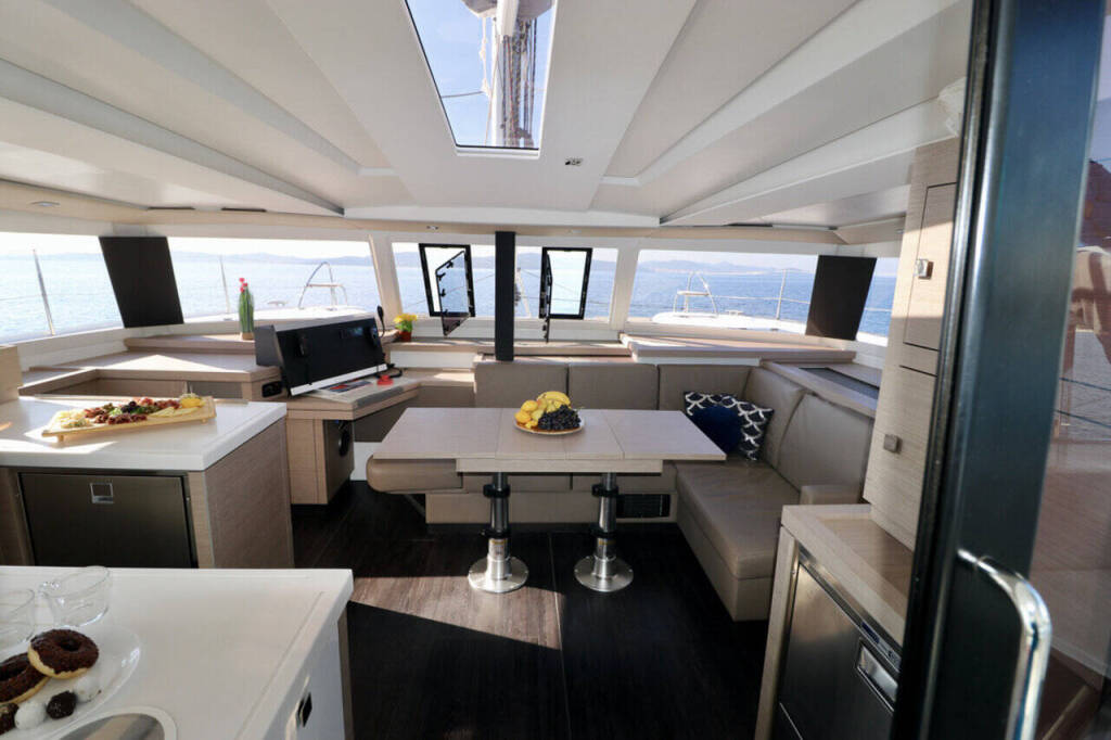 Katamaran Fountaine Pajot Astrea 42 Mouse