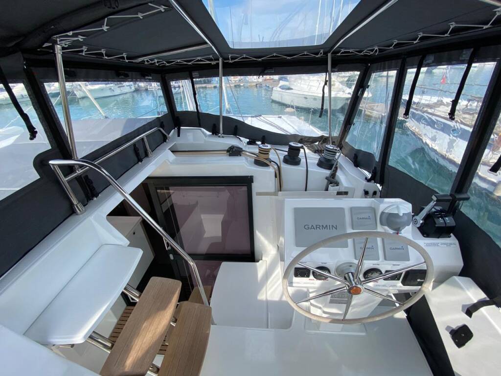 Katamaran Fountaine Pajot Astrea 42 Ooga Chaka