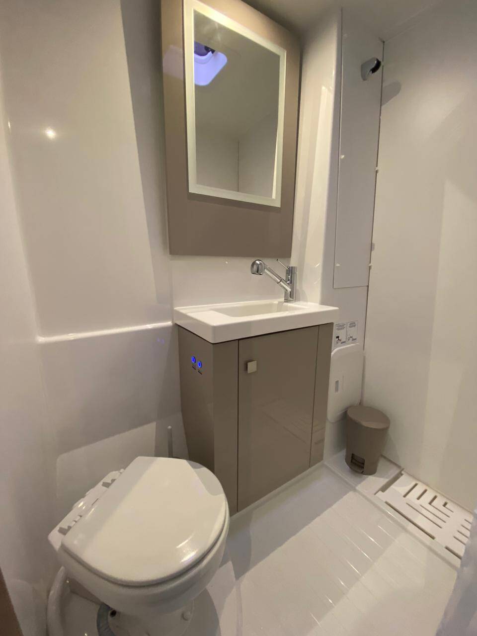 Katamaran Fountaine Pajot Astrea 42 Ooga Chaka