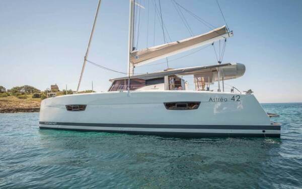 Fountaine Pajot Astrea 42 Nou Nou 1 Lavrion - Olympic Marine