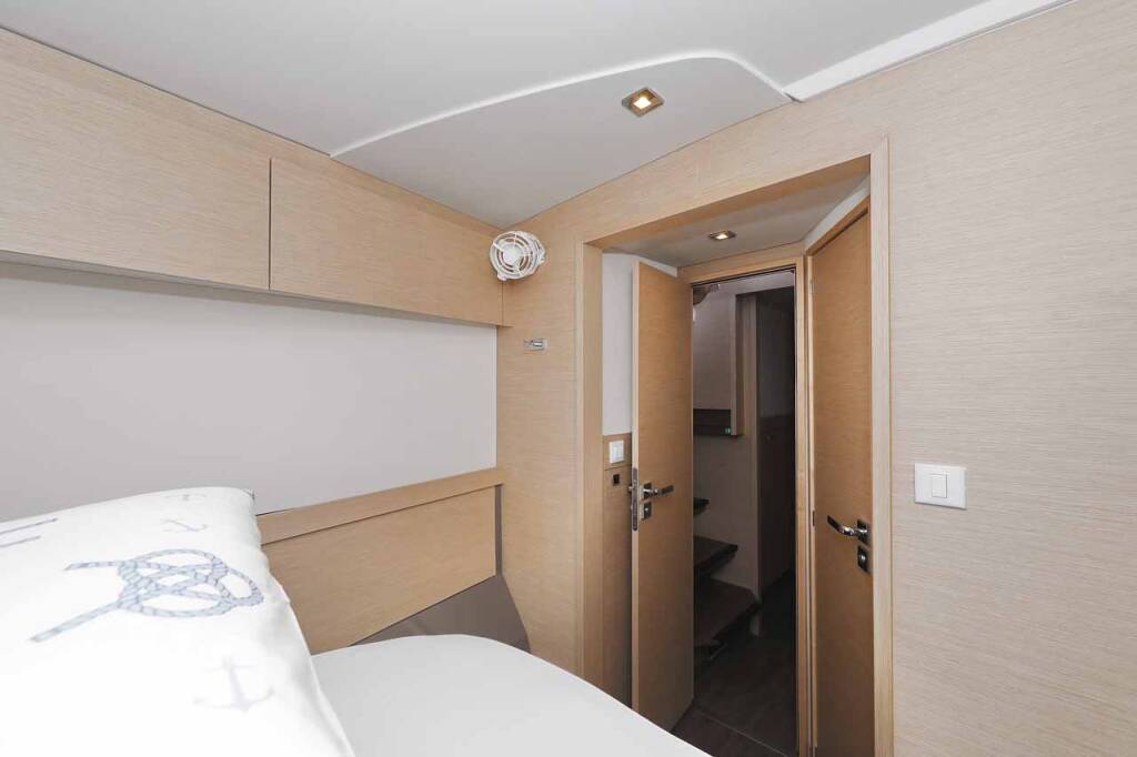 Katamaran Fountaine Pajot Astrea 42 Bella V