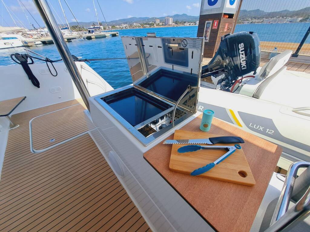 Catamaran Fountaine Pajot Aura 51 Le Grand Bogavant