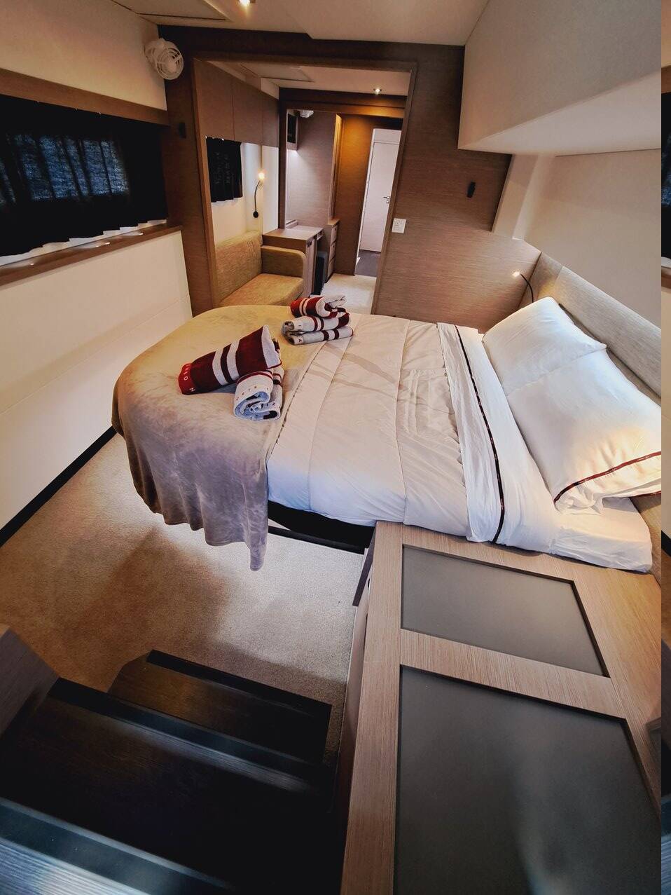 Catamaran Fountaine Pajot Aura 51 Le Grand Bogavant