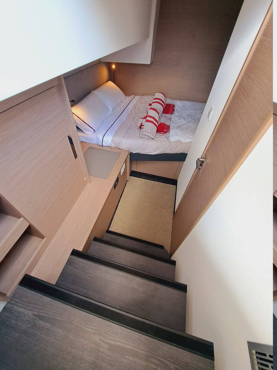 Catamaran Fountaine Pajot Aura 51 Le Grand Bogavant