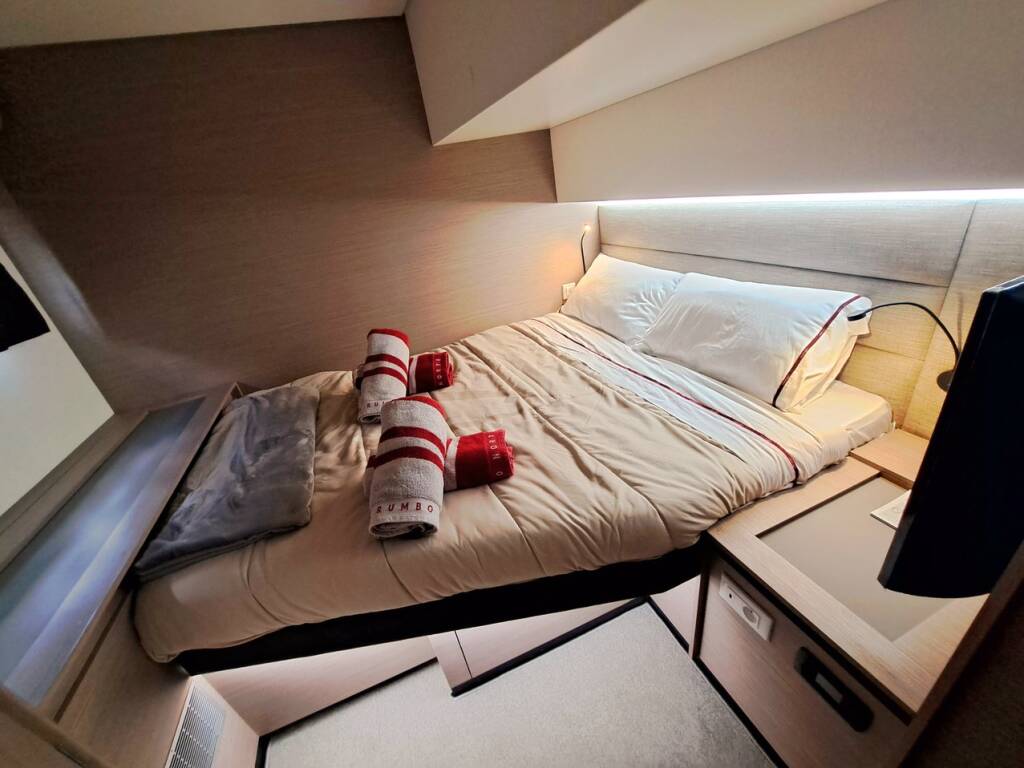 Catamaran Fountaine Pajot Aura 51 Le Grand Bogavant