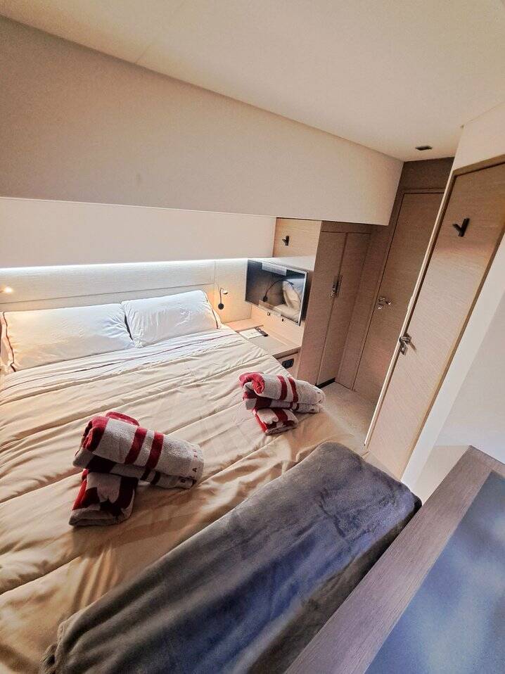 Catamaran Fountaine Pajot Aura 51 Le Grand Bogavant
