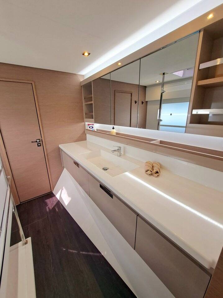 Catamaran Fountaine Pajot Aura 51 Le Grand Bogavant