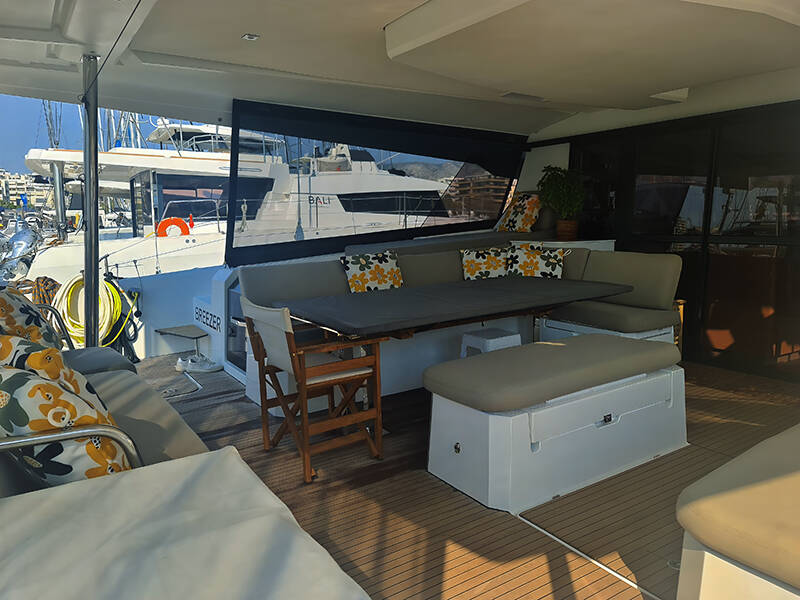 Katamaran Fountaine Pajot Aura 51 Breezer