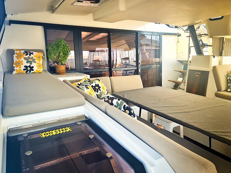 Katamaran Fountaine Pajot Aura 51 Breezer