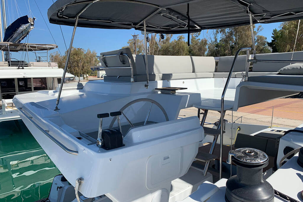 Catamaran Fountaine Pajot Elba 45 Nahoa
