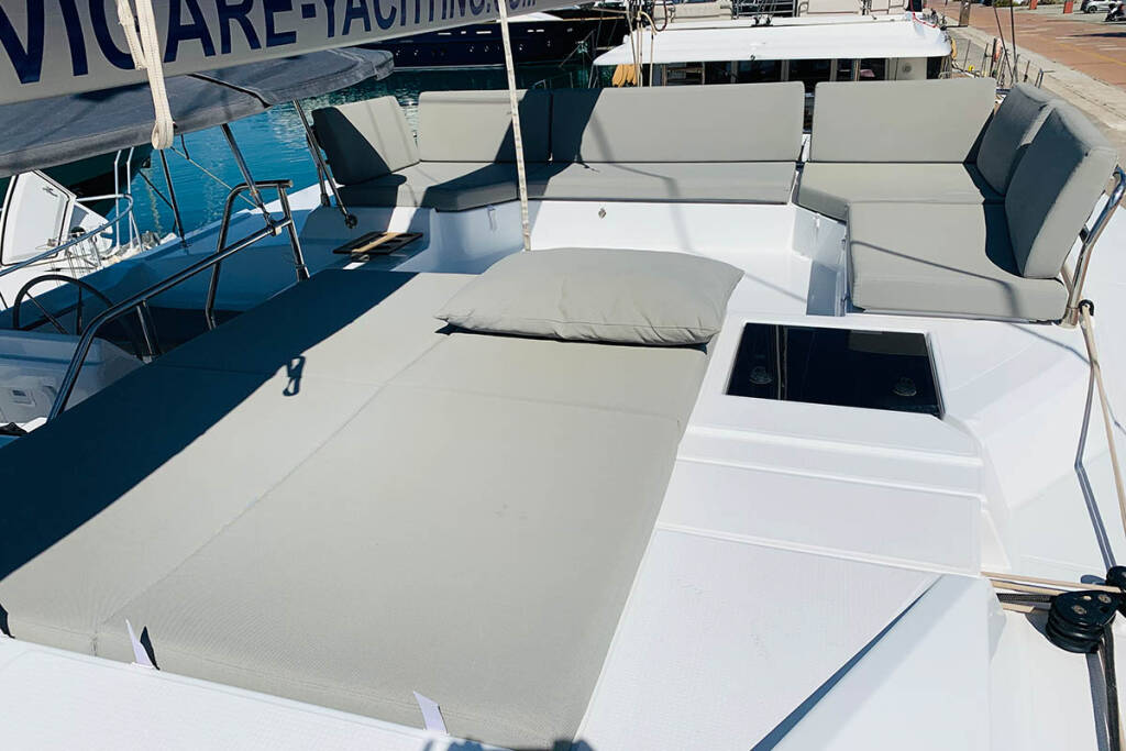 Catamaran Fountaine Pajot Elba 45 Nahoa
