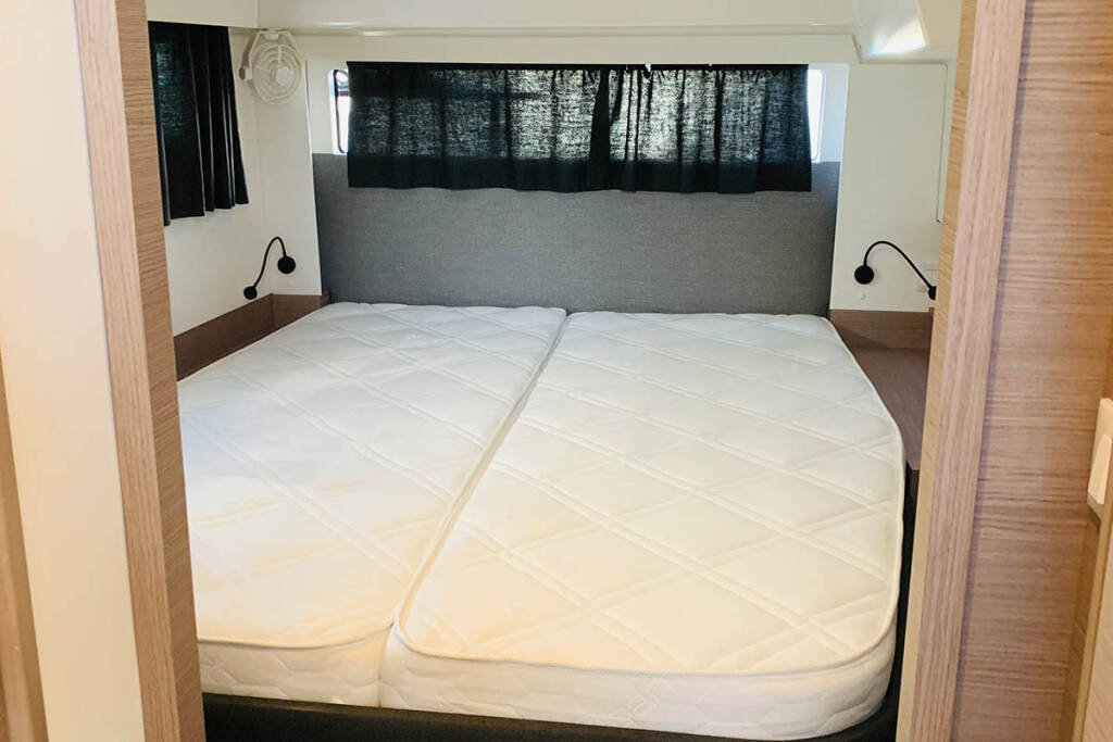 Catamaran Fountaine Pajot Elba 45 Nahoa