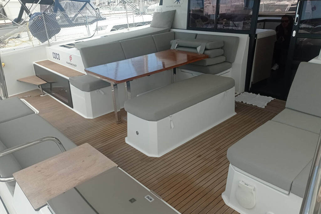 Katamaran Fountaine Pajot Elba 45 Coco