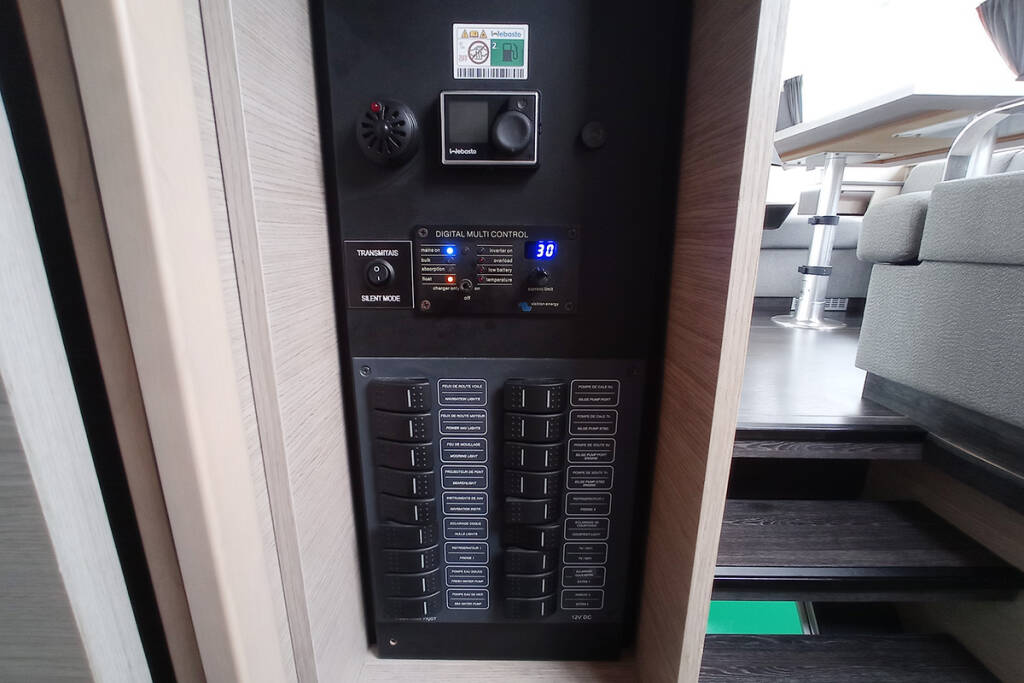 Katamaran Fountaine Pajot Elba 45 Coco