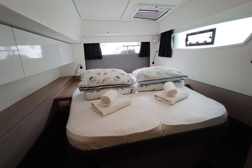 Katamaran Fountaine Pajot Elba 45 Coco