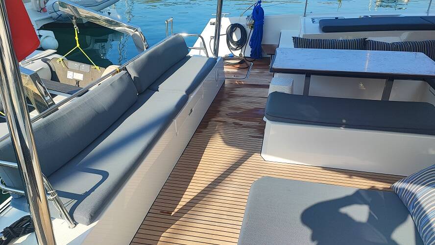 Catamaran Fountaine Pajot Elba 45 Lalom