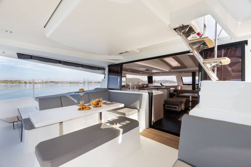 Catamaran Fountaine Pajot Elba 45 Jasmine