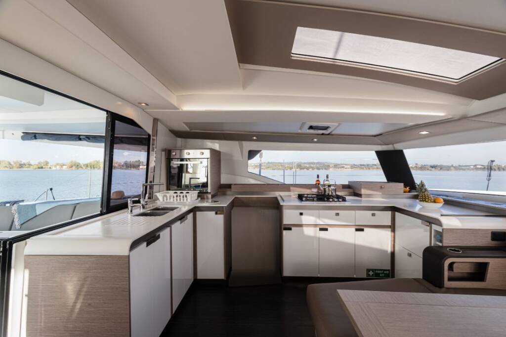 Catamaran Fountaine Pajot Elba 45 Jasmine