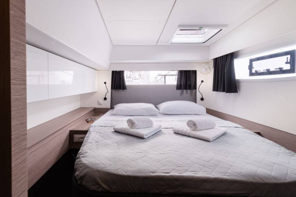 Catamaran Fountaine Pajot Elba 45 Jasmine