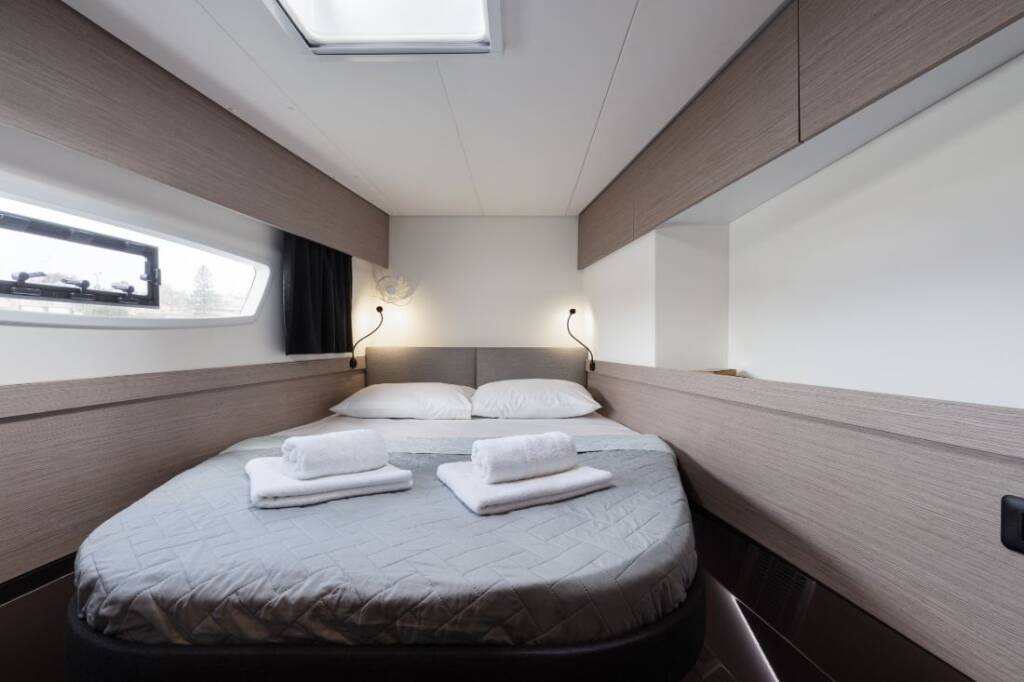 Catamaran Fountaine Pajot Elba 45 Jasmine