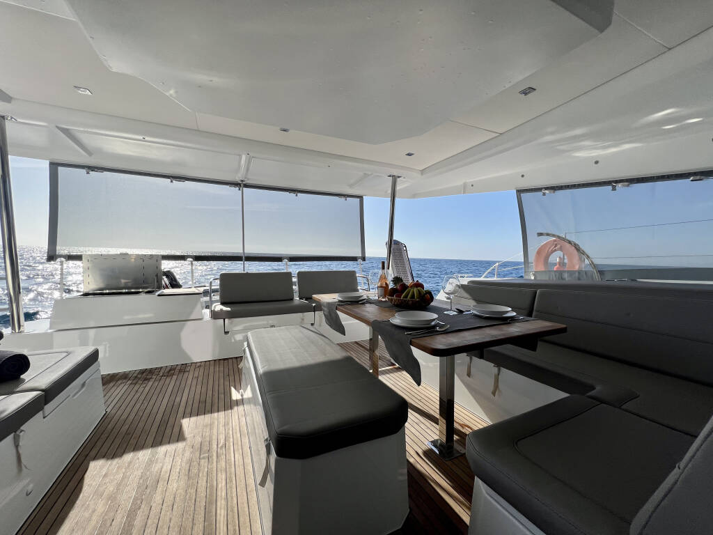 Catamaran Fountaine Pajot Elba 45 Sea Energy II