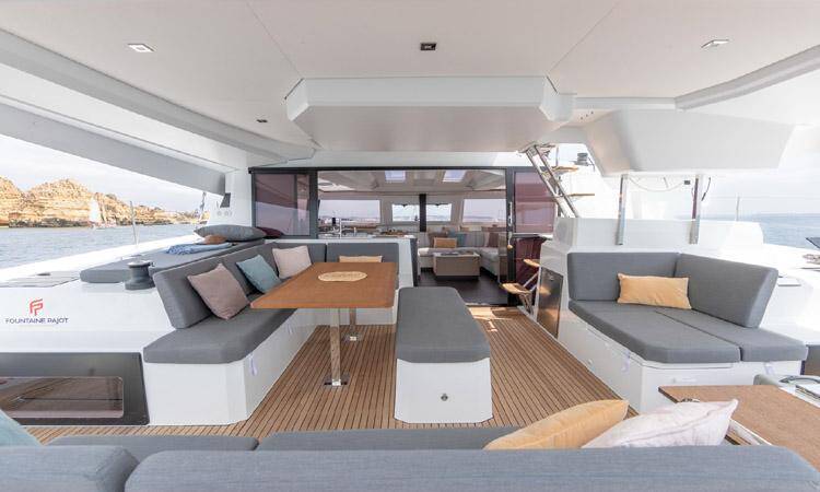 Catamaran Fountaine Pajot Elba 45 Diadem