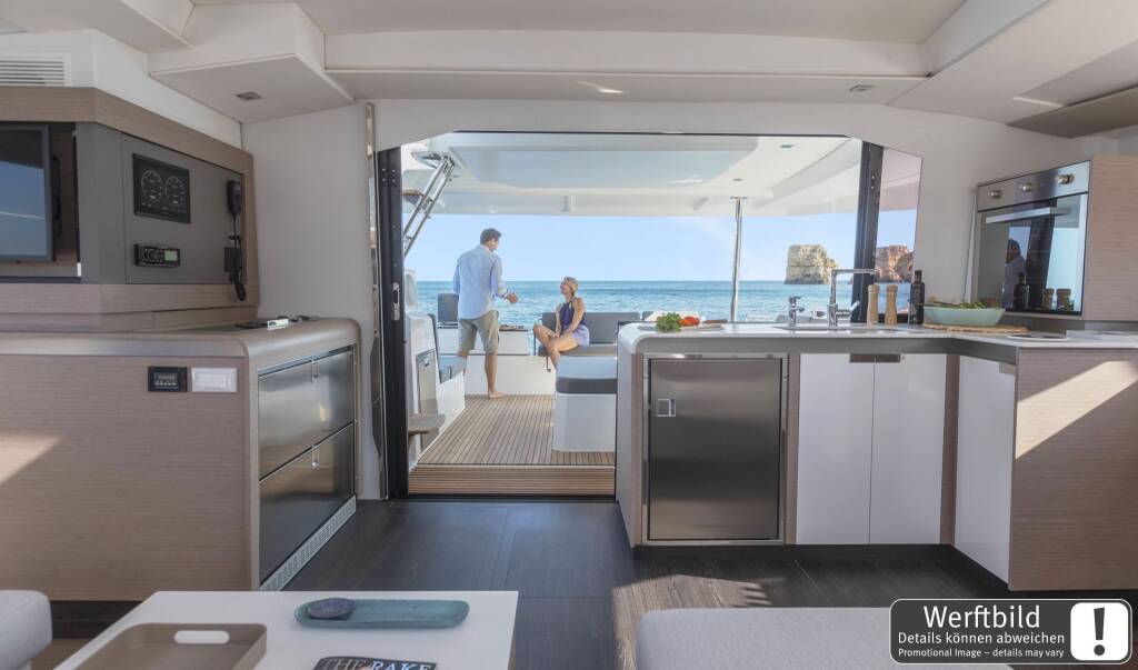 Catamaran Fountaine Pajot Elba 45 Yara