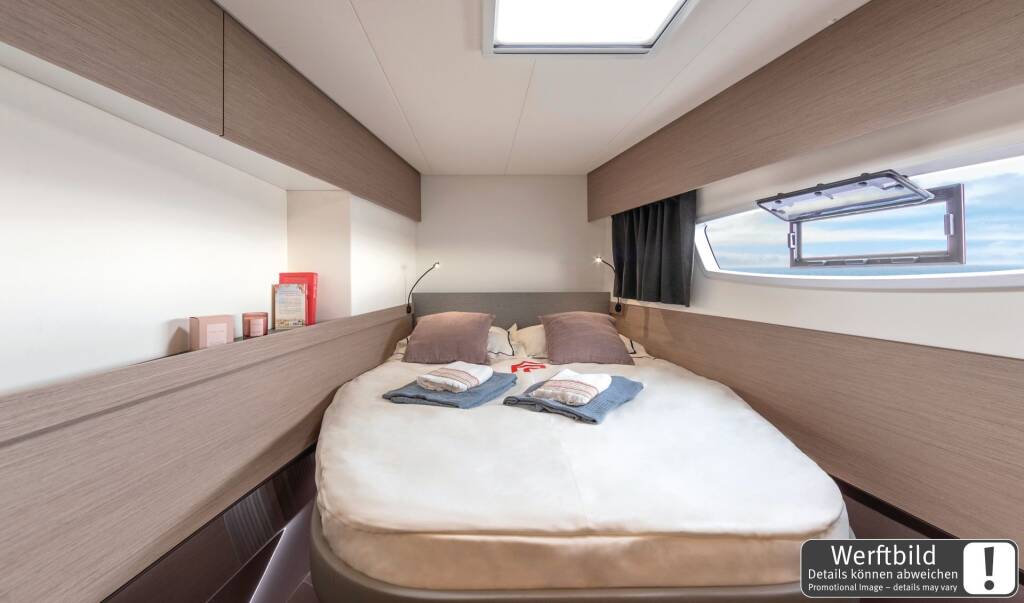 Catamaran Fountaine Pajot Elba 45 Yara