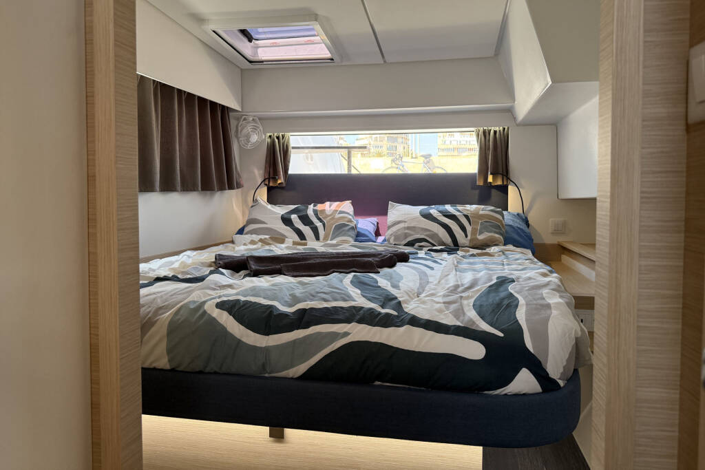 Catamaran Fountaine Pajot Elba 45 Yara