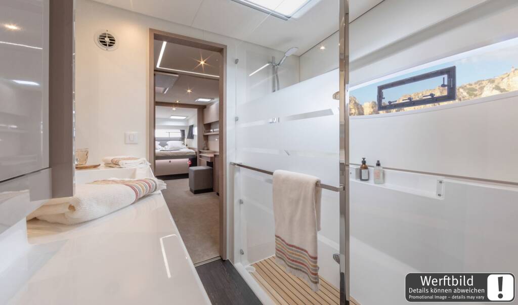 Catamaran Fountaine Pajot Elba 45 Yara