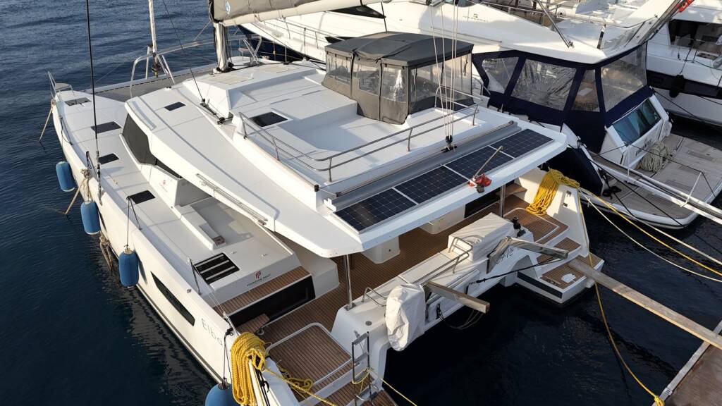 Catamaran Fountaine Pajot Elba 45 Ave