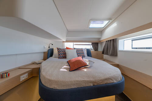 Catamaran Fountaine Pajot FP 44 Quatuor Blue Argo