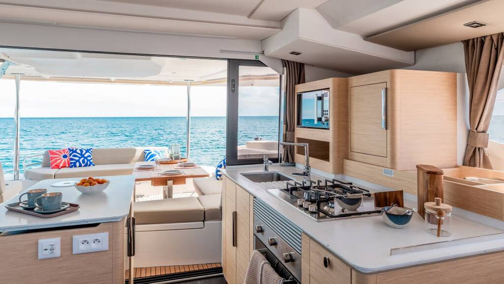 Katamaran Fountaine Pajot FP 44 Quatuor Simba