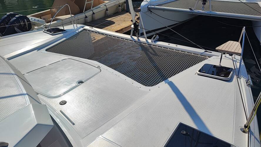 Catamaran Fountaine Pajot Isla 40 Blue Orion