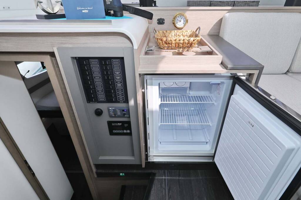 Katamaran Fountaine Pajot Isla 40 Chilli