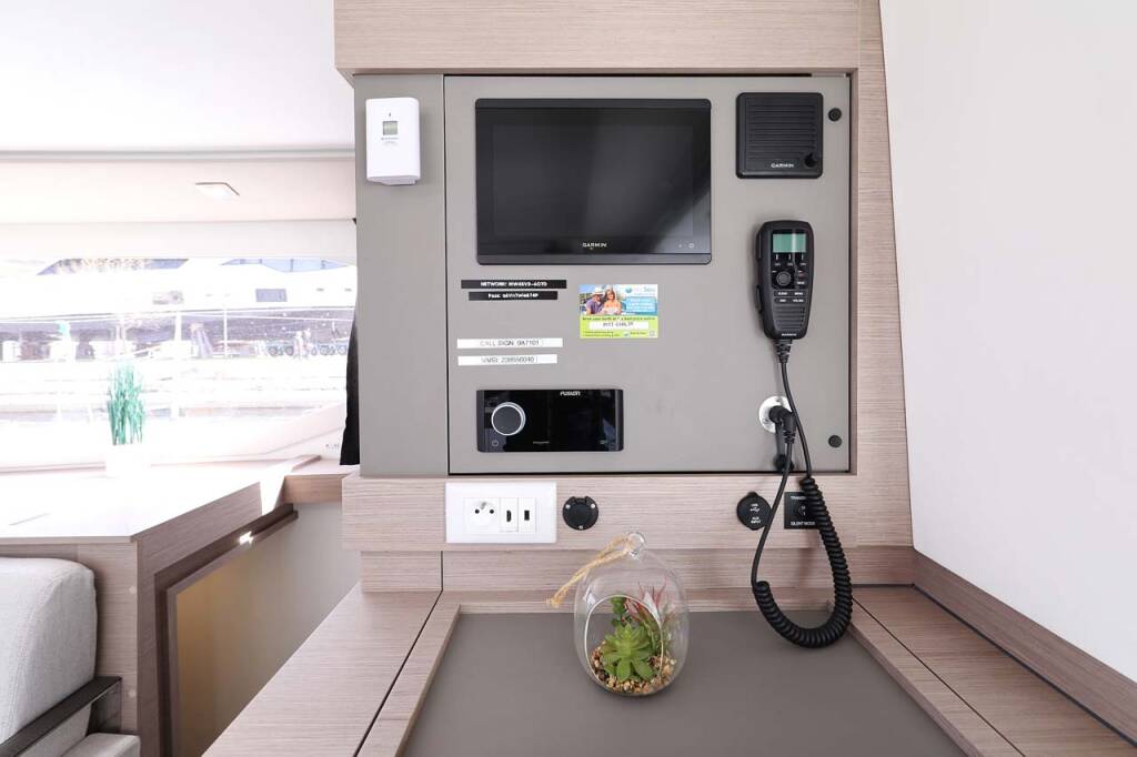 Katamaran Fountaine Pajot Isla 40 Chilli