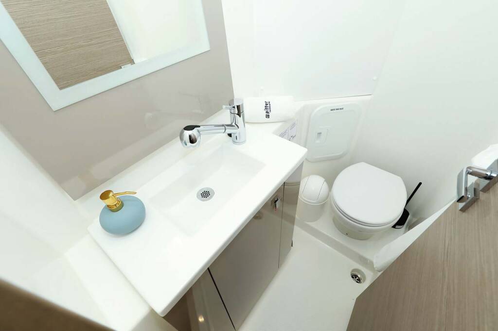 Katamaran Fountaine Pajot Isla 40 Chilli