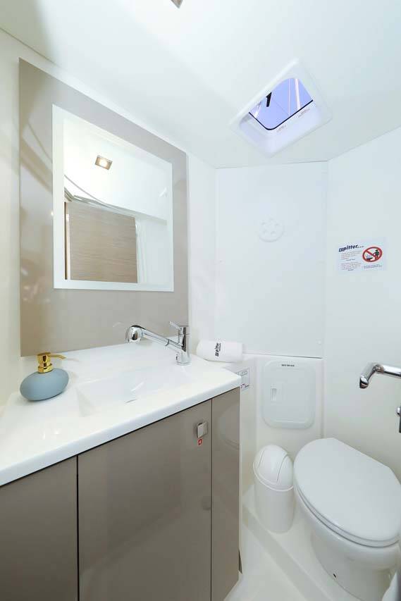 Katamaran Fountaine Pajot Isla 40 Chilli