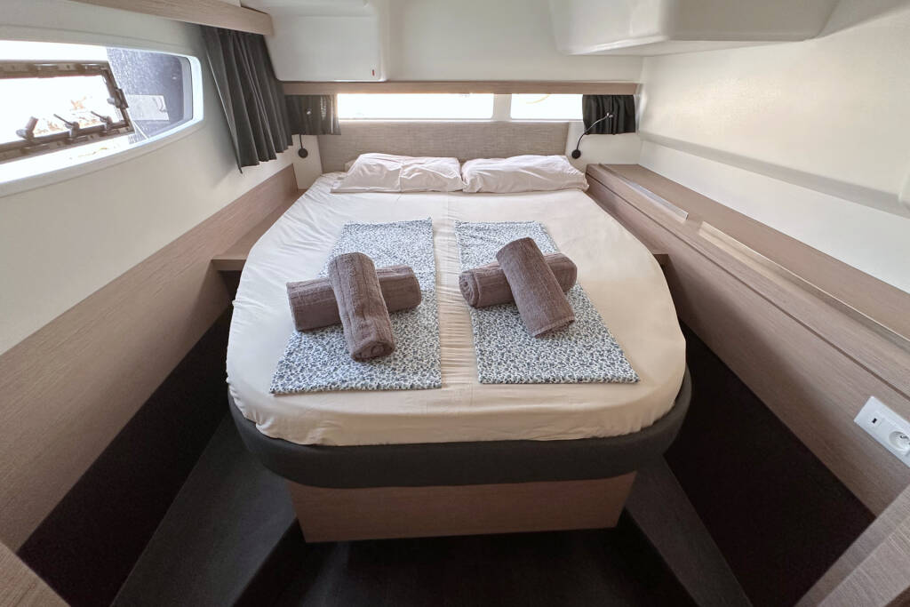 Katamaran Fountaine Pajot Isla 40 Laja