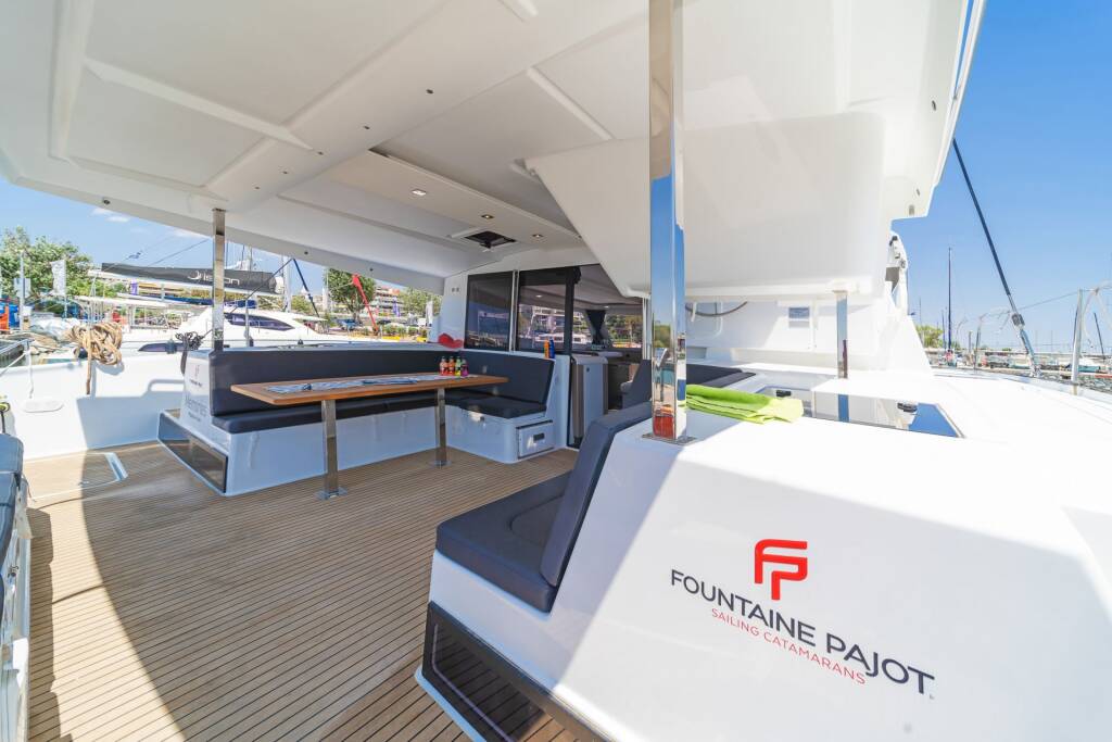 Katamaran Fountaine Pajot Isla 40 Aifos