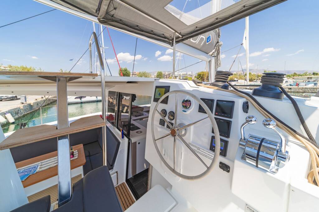 Katamaran Fountaine Pajot Isla 40 Aifos